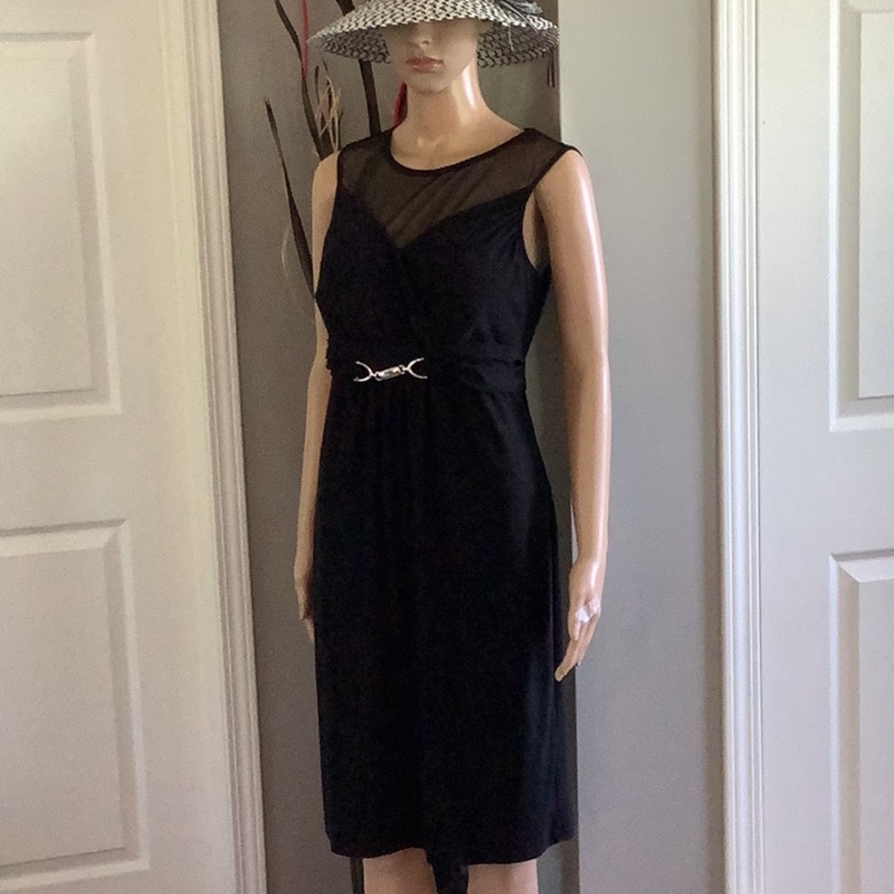 Vintage. Clientele black sleeveless Evening dress…size medium